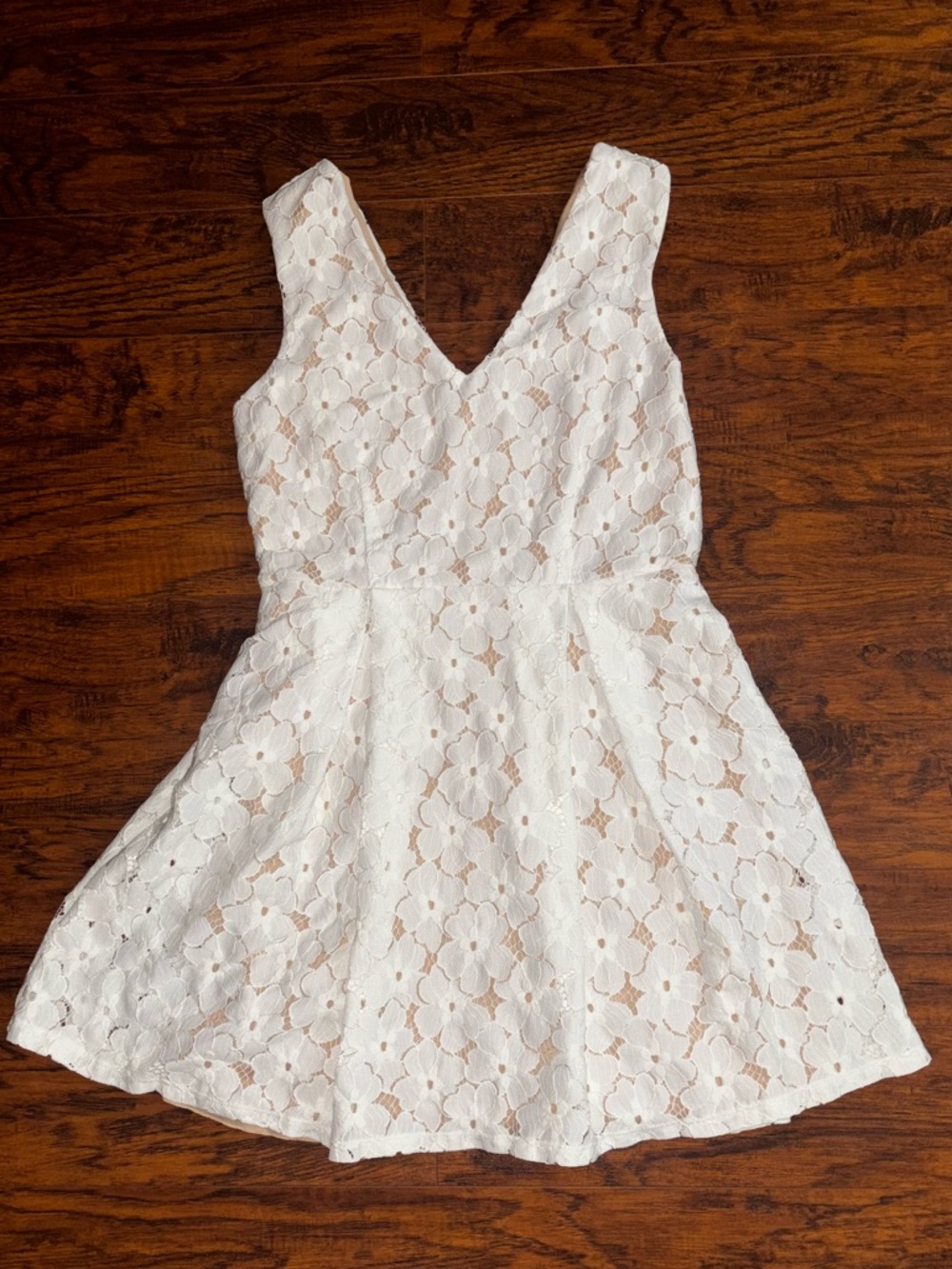 City Triangles Lace Fit & Flare Dress White Cream V-Neck Floral Mini Dress
